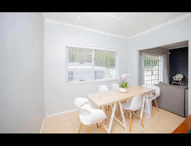 3 BEDROOM HOUSE FOR SALE IN BEACON BAY